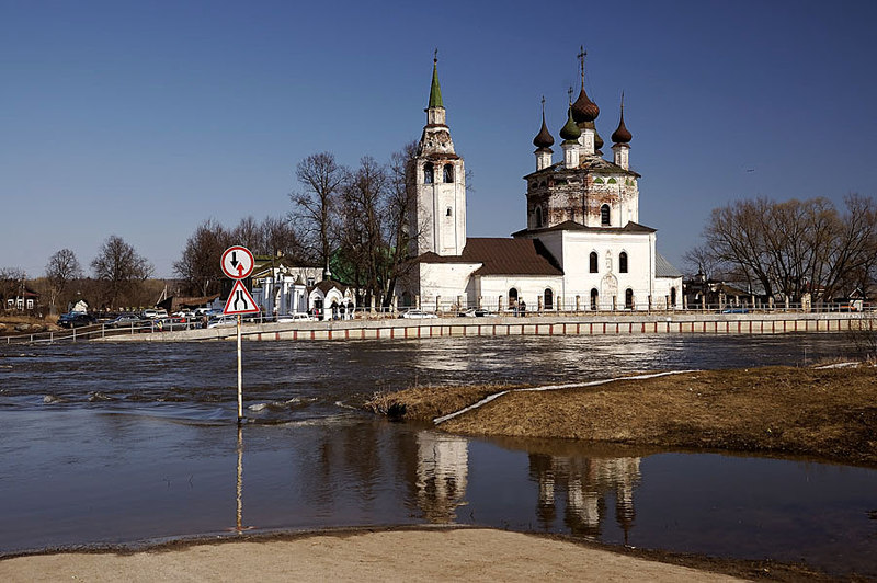 Погода холуй ивановская. Город Холуй Ивановская область. Ивановская область село Холуй достопримечательности. Холуй Церковь. Село Холуй Введенская Церковь.