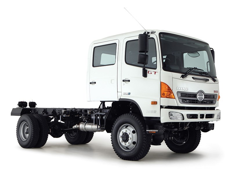 Hino 4. Hino 4x4. Хино 500 4х4. Hino 300 4x4. Hino 500 4x4.